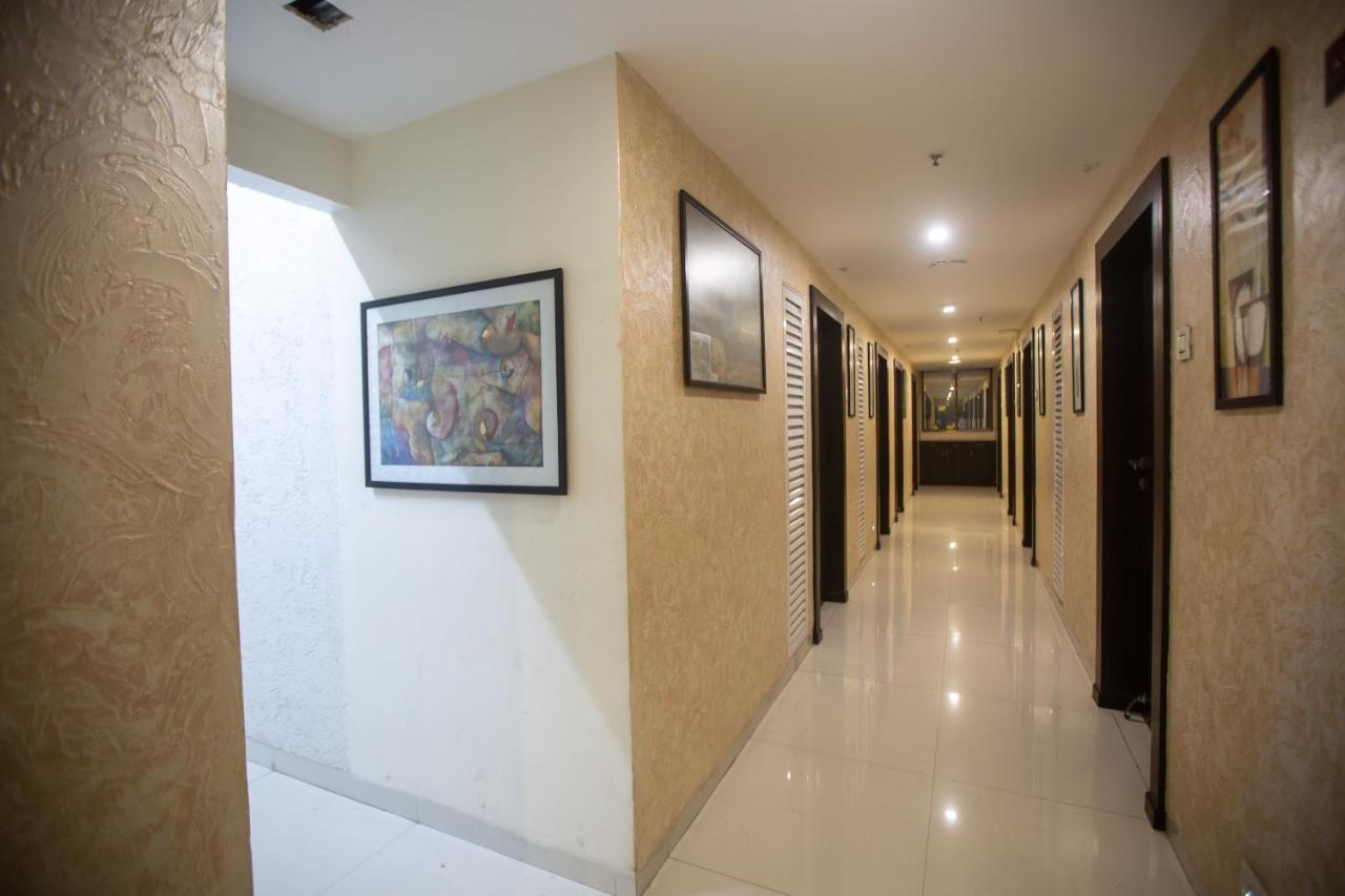 Hotel Singh'S By Wb Inn, Vashi, Navi Mumbai Buitenkant foto